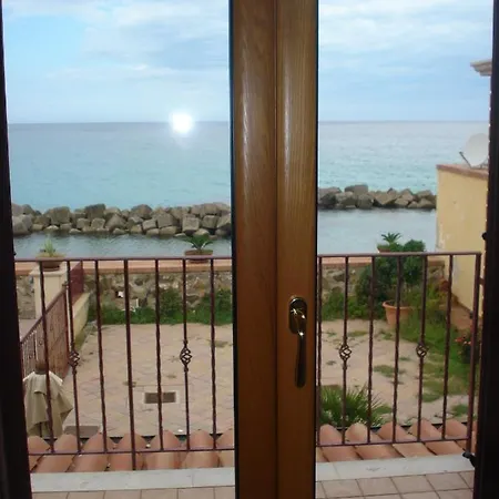 La Palma 9 - Beachfront Terraced House Дом отдыха