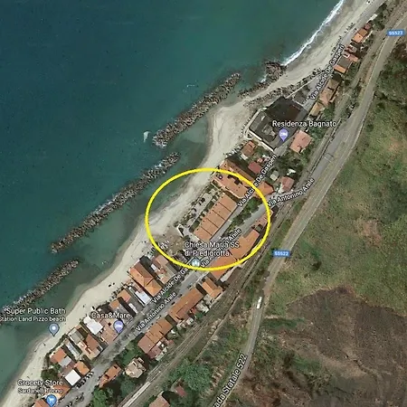 La Palma 9 - Beachfront Terraced House *