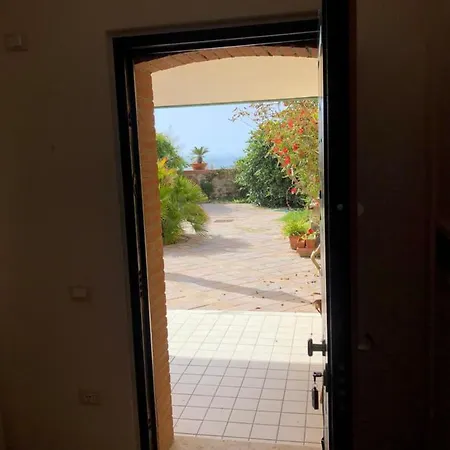La Palma 9 - Beachfront Terraced House Holiday home *